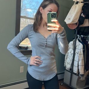 Perfect Henley shirt -XS